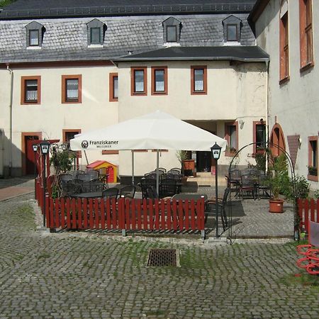 Gasthof Und Hotel Roter Hirsch Claussnitz Экстерьер фото